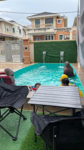 Ayer Keroh Melaka Private Pool villa